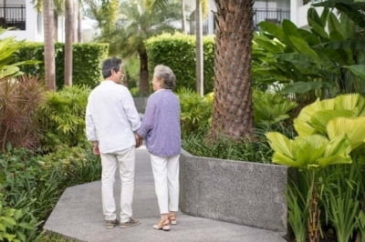 늙어서 집만 덜렁 있으면 뭐하나…요즘 노인들 '이것' 찾는다 [집코노미-집 100세 시대]