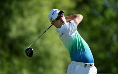 '30야드 벙커샷 버디'에 신바람…김비오, 통산 10승 정조준