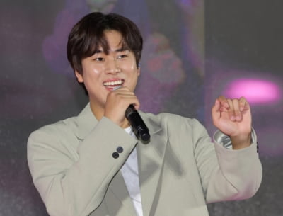 "이무진, 스태프에게 갑질 당했다" 발칵…행사장서 무슨 일이
