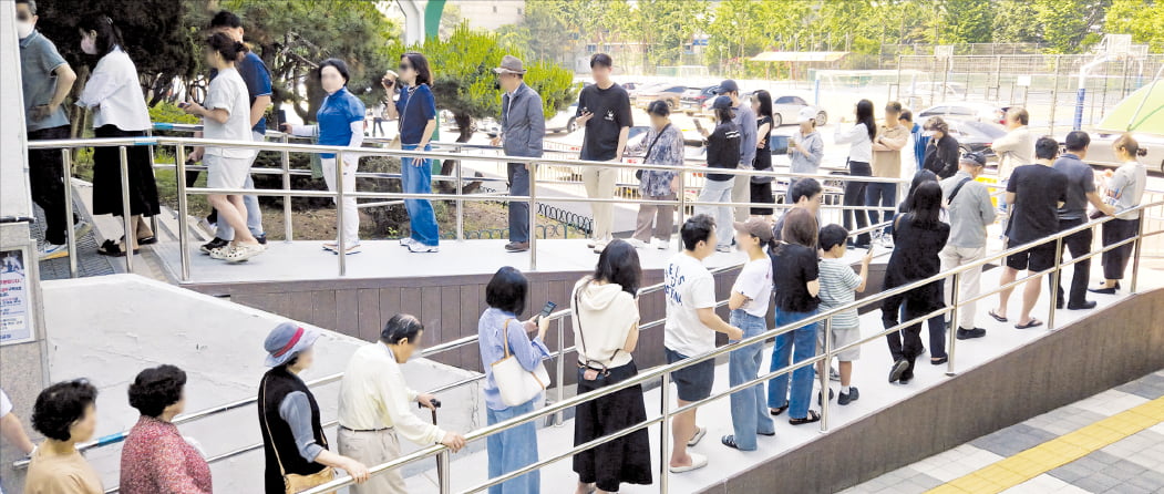 "정치 싸움은 그만…청년 일자리·자영업자 챙기는 대통령 돼 달라"